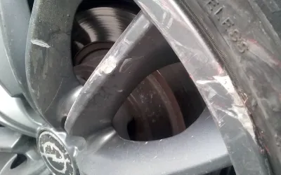 Cum repari jantele zgâriate: ghid complet pas cu pas