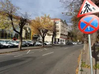 Unde este interzisă staționarea mașinii: Ghid complet al regulilor de parcare
