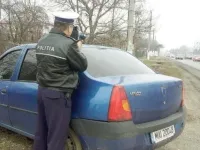 Te poate amenda o mașină de poliție neînscripționată?
