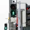 Ezek az intelligens jelzőlámpák tudják, mikor akar a gyalogos átkelni!