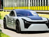 Zem - mașina electrică care curăță aerul în timp ce circulă, creată de studenți olandezi