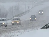 Echiparea obligatorie a mașinii pentru iarnă: ghid complet 2024