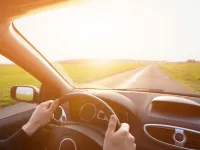 Schützt die Windschutzscheibe eines Autos vor UV-Strahlen?