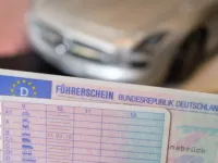 Schimbări importante pentru șoferii din Germania în 2023: mască obligatorie și prime reduse pentru mașinile electrice