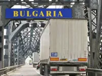 Autoritatile bulgare au procedat la retinerea a 70 de posibili migranti ilegali, dintr-un autocar condus de un sofer roman