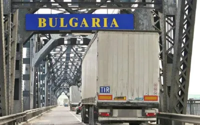 Autoritatile bulgare au procedat la retinerea a 70 de posibili migranti ilegali, dintr-un autocar condus de un sofer roman