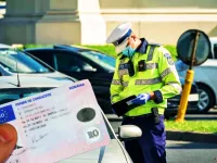Sofer din Arad, fara permis 210 zile dupa ce a fost prins cu 131 km/h in localitate si sub influenta alcoolului