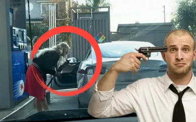 Sai cosa NON PUOI FARE mentre rifornisci l'auto? LEGGI ATTENTAMENTE!