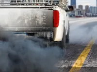 Stire externa: Anunț important pentru proprietarii de mașini mai vechi de 15 ani! O nouă decizie intră în vigoare începând cu luna aprilie.