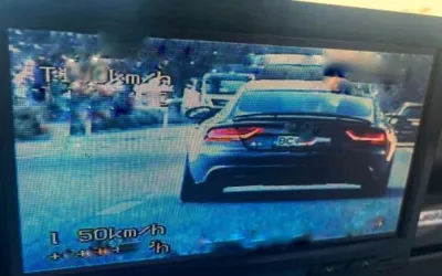 Un tanar de 19 ani din Bacau a primit o amenda de 21.000 de lei si i-a fost suspendat permisul pentru 780 de zile