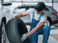 Come mantenere gli pneumatici 245 45 r18 in perfette condizioni: Guida alla manutenzione