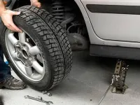 Trusa de urgență auto completă: ghid pentru siguranța în trafic