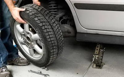 Potpuna auto hitna oprema: vodič za sigurnost u saobraćaju