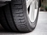 Que devez-vous savoir avant d'acheter des pneus usagés ?