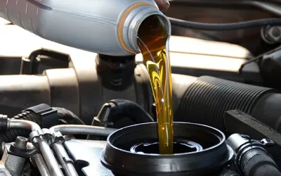 Consecințele neglijării schimbului de ulei de motor: de la uzură la defectarea totală