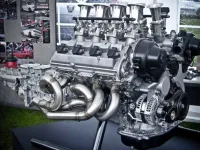 Über den Toyota 3UZ-FE Motor