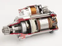 5 sintomi chiari di un motorino di avviamento difettoso e sostituzione