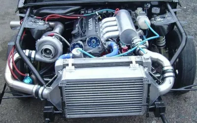 Intercooler auto: ce face, cum funcționează și simptomele unei defecțiuni