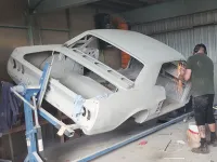 Der Unterschied zwischen Restaurierung und Aufbereitung von Autos