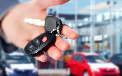 Ghidul complet pentru închirierea unei mașini: sfaturi, costuri și asigurări