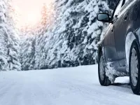 6 létfontosságú trükk ahhoz, hogy havas vagy jeges úton közlekedhess