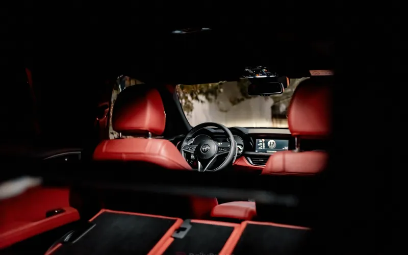 alfa-romeo-stelvio-2020