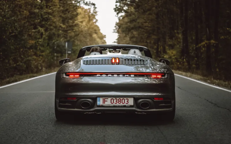 porsche-911-carrera-4s-cabriolet