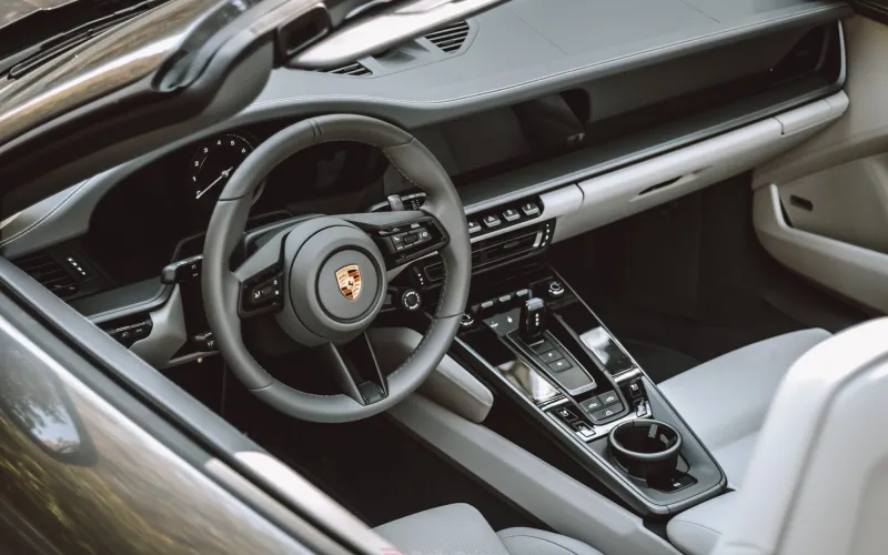 porsche-911-carrera-4s-cabriolet