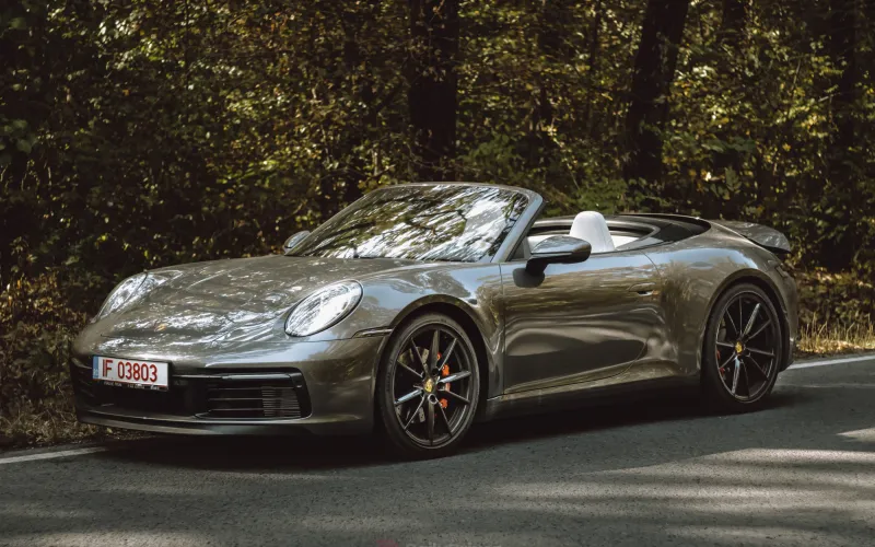 porsche-911-carrera-4s-cabriolet