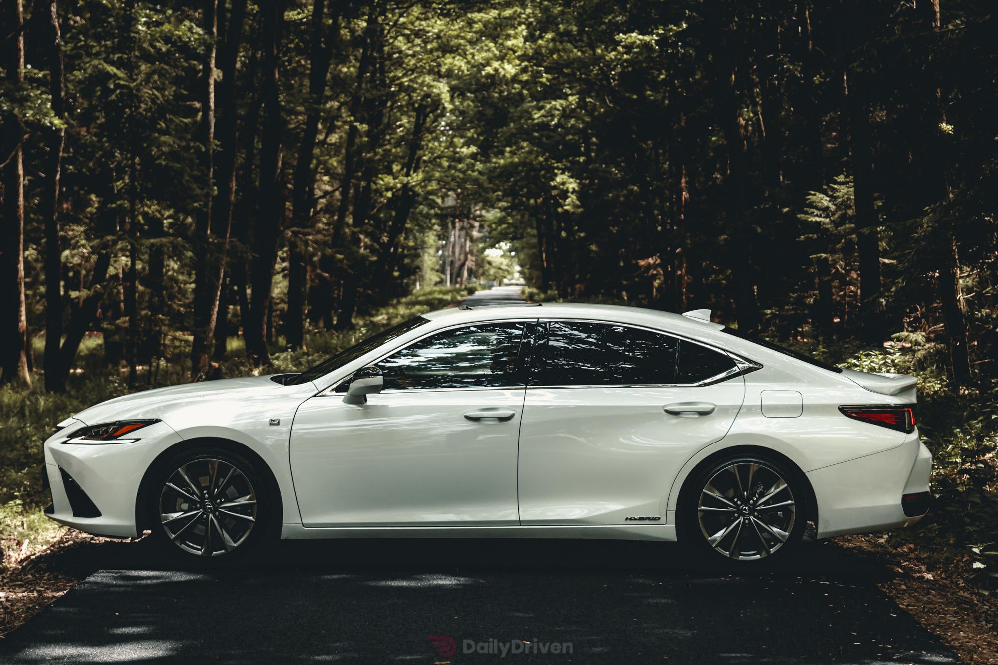 Lexus ES 300h F Sport