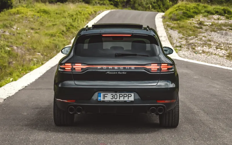 porsche-macan-turbo