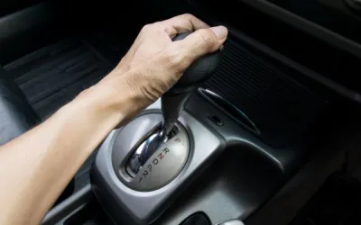 Kickdown : définition et fonctionnement des boîtes automatiques