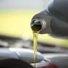 Quali sono gli ingredienti presenti nell'olio motore?