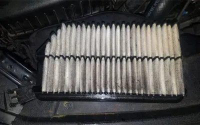 Cauze și soluții pentru uleiul de motor în filtrul de aer