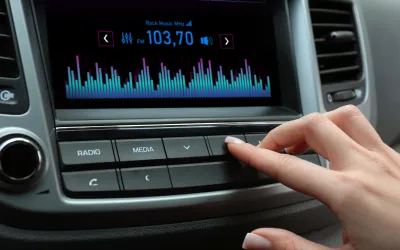 Cum să-ți faci sistemul stereo al mașinii să sune cât mai bine?