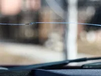 Farlige konsekvenser ved sprækket forrude og udskiftning