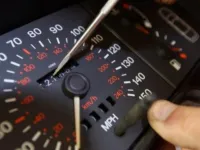 50% din mașinile second-hand din UE au kilometrajul manipulat - studiu oficial