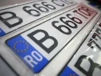 Cum să verifici online disponibilitatea numerelor de înmatriculare preferențiale