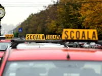 Cât durează școala de șoferi în 2024 - Ghid complet cu timpi și cerințe