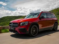Mercedes Benz GLB : Kompletny przewodnik po wyborze odpowiedniego modelu i jego prawidłowej konserwacji