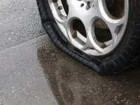 7 semne clare că trebuie să îți schimbi anvelopele mașinii