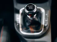 Démystifier : Quelle transmission consomme le plus ? Automatique ou manuelle ?