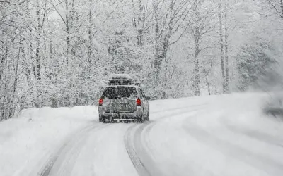 What to check in your car and what to bring for long winter trips