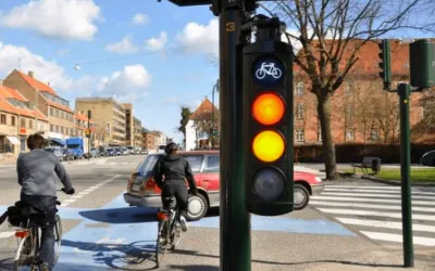 Ce patesc Biciclistii daca trec pe Rosu?