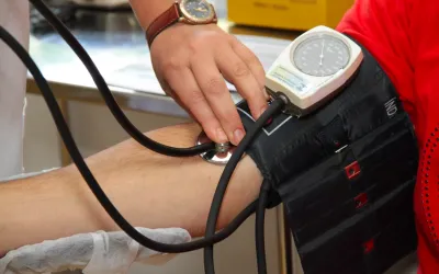 STUDIU: Traficul aglomerat impacteaza direct Tensiunea Arteriala