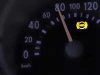 ABS warning light on – causes, risks, and what to do