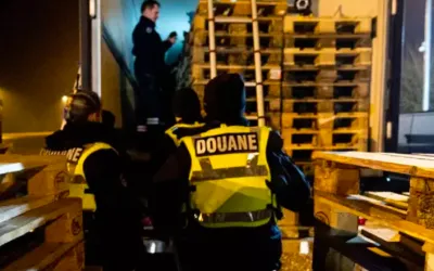 Un roman, sofer de tir si director general al firmei proprii, a primit o amenda de 1 milion de euro in Franta
