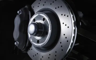 Discurile de frână uzate: semne, verificare și costuri de înlocuire