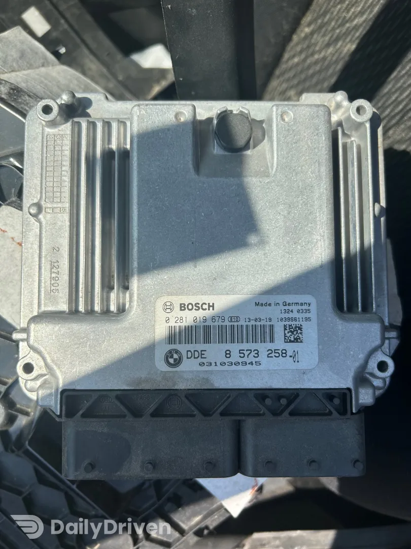 Calculator motor BMW Seria 1 F20 F21, 2.0 d, N47, 8573258, 0281019679