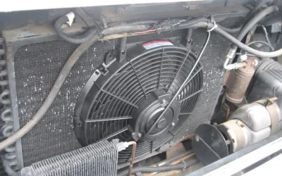 Síntomas de un ventilador de radiador defectuoso y costos de reparación